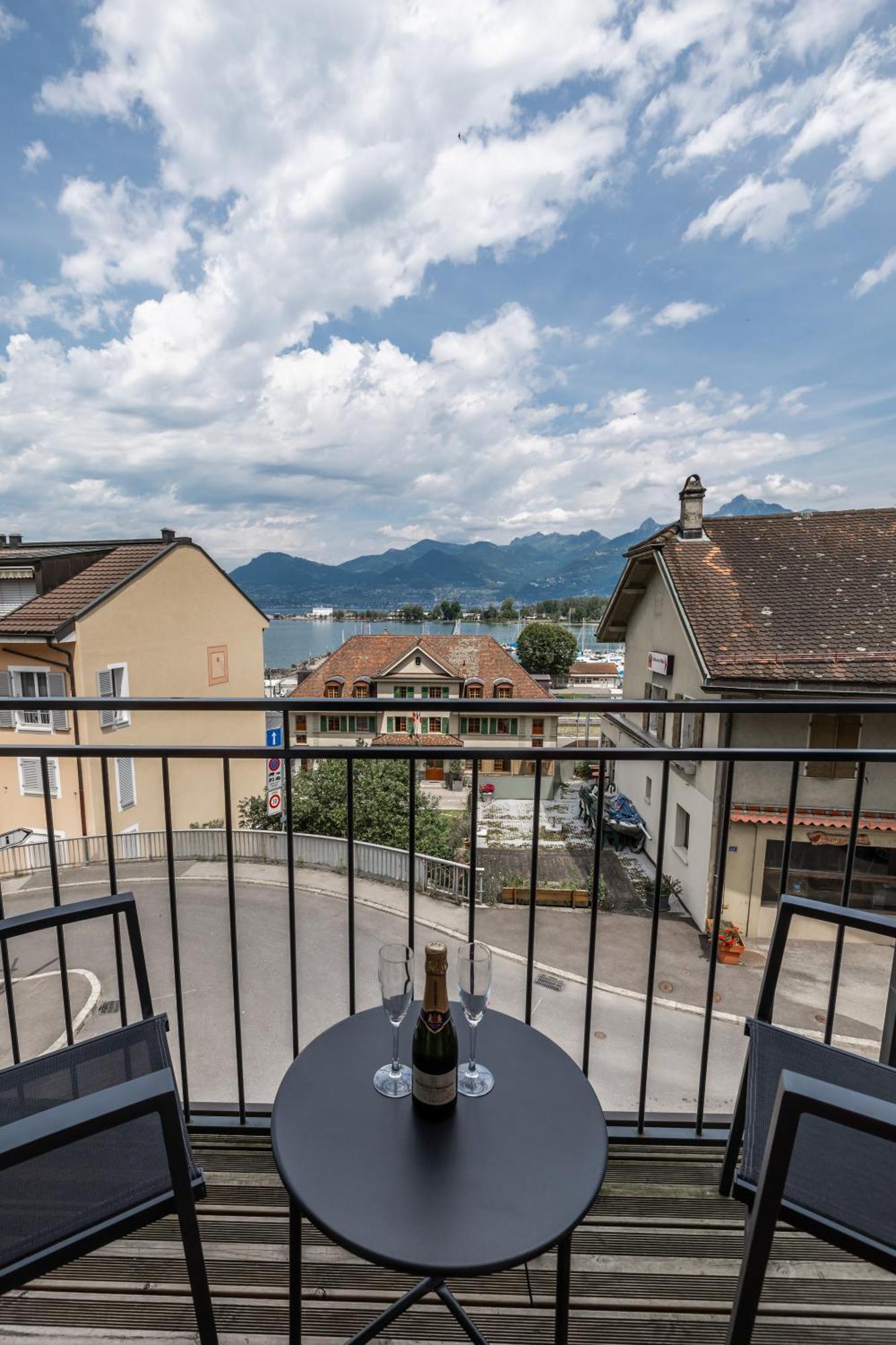 Aloha Chambres Port-Valais Extérieur photo